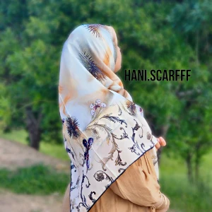 روسری نخی قواره ۱۴۰(چهار فصل)کد 9۸